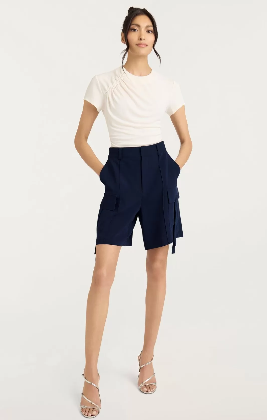 Cinq à Sept Crepe Odilia Short